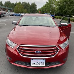 2014 Ford Taurus