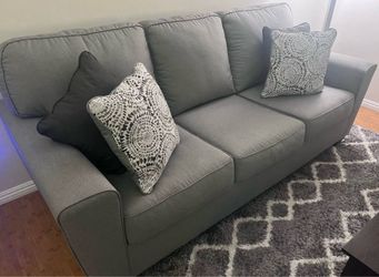Free couch in great condition! 80” x 37”