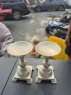 Metal Candle Holders (2pcs)