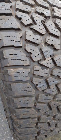 1 NEW FALKEN WIILDPEAK A/T 265/70/16 TIRE FOR ANY TOYOTA TACOMA 4RUNNER TUNDRA SEQUOIA OR T-100 OR ANY TRUCK WITH 16" WHEELS