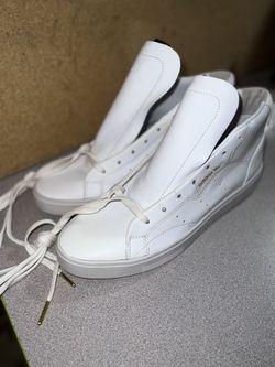 Adidas Sleek Mid **IF ITS POSTED, IT’S AVAILABLE **