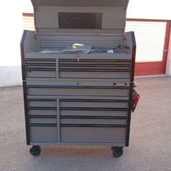 Husky Tool Box 