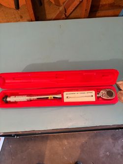 Click Torque Wrench with Red Case