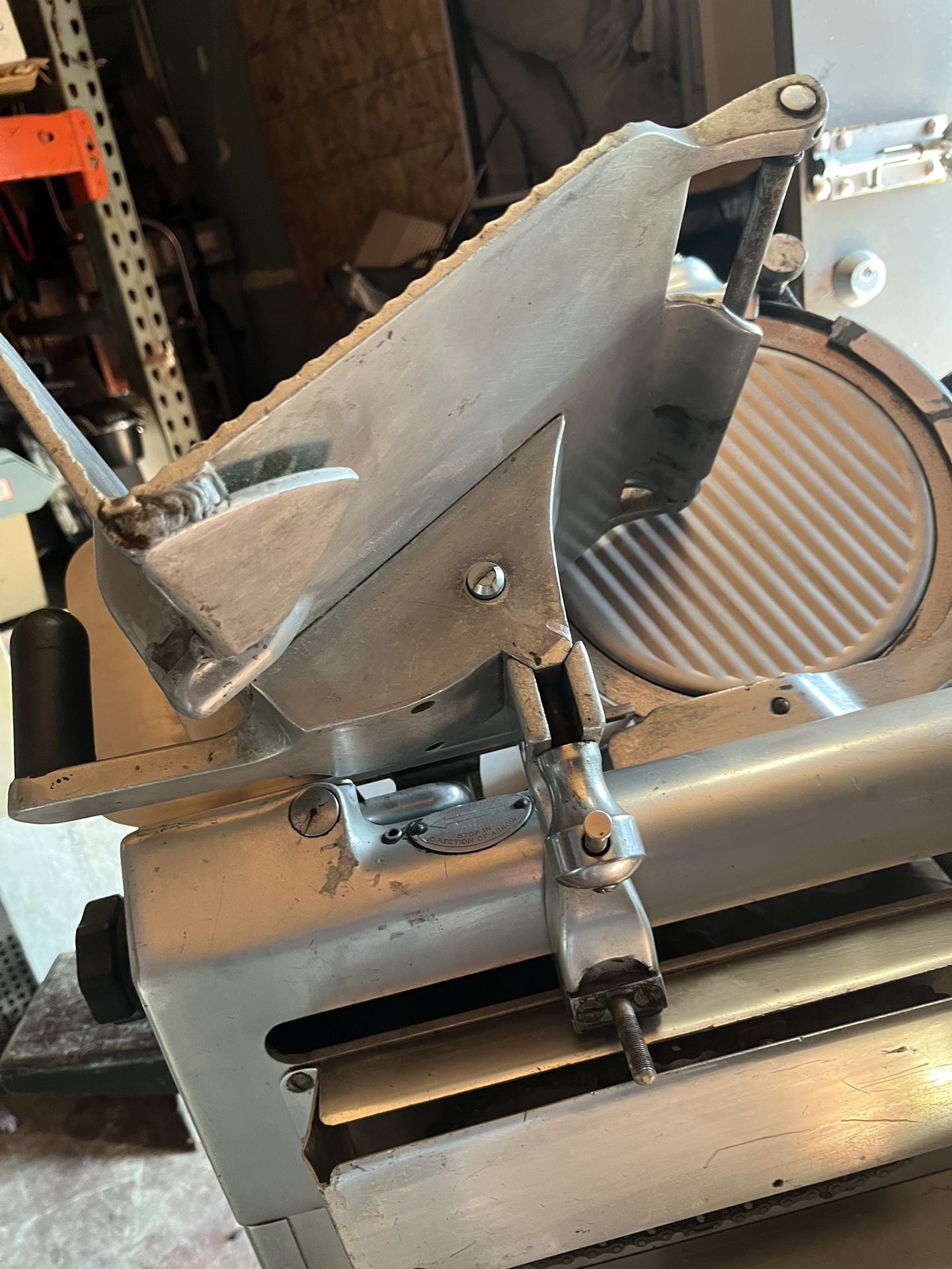 Globe Manual Heavy Duty Slicer, Automatic Works But Need One Small Part To Replace