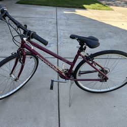LIKE NEW:  Cannondale Step Through Hybrid Bicycle- 21 Speed
