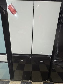 Samsung Bespoke Refrigerator With Beverage Center In Charcoal And White Glass