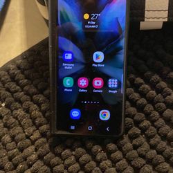 Samsung Galaxy Z Fold 5G