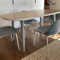  Crate & Barrel Kids Craft Table + 4 Chairs (Adjustable, Acrylic Top)