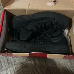 Black Converse