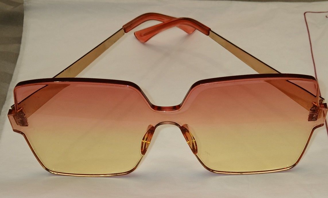 Stylish Gradient Sunglasses