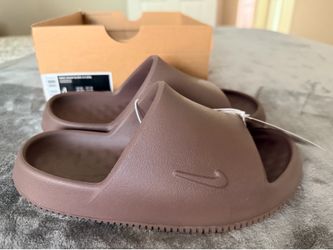 Nike Calm 2.0