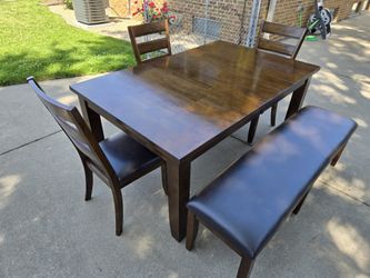 5 Piece Dinning Table Set