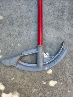Gardner 1 1/4 EMT conduit bender.