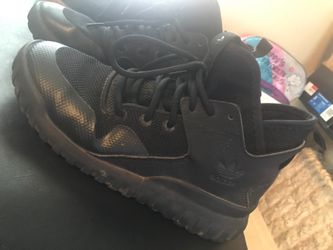 pumas size 6 adidas size 6 good condition