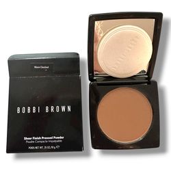 Bobbi Brown Sheer Finish Pressed Powder. 0.31 oz / 9 g Warm Chestnut "NIB"