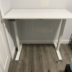 White office desk  (electric)