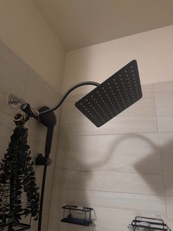 Matte Black Square Rain Shower Head with Gooseneck Arm