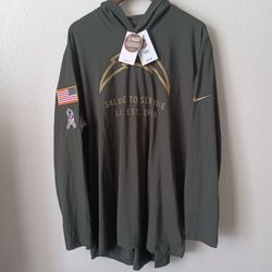 Size 2XL Los Angeles Chargers Men's Nike Forest Green 2025 Sideline Dri-FIT Lightweight Hooded Pullover