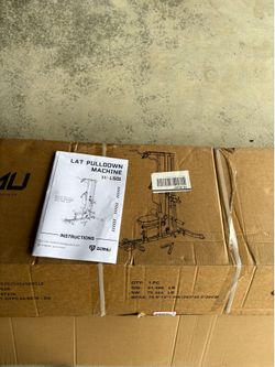 Lat Pulldown machine