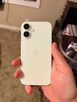 iPhone 16