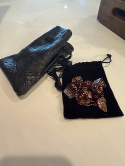 Dungeons & Dragons Dice and pouches (3 sets)