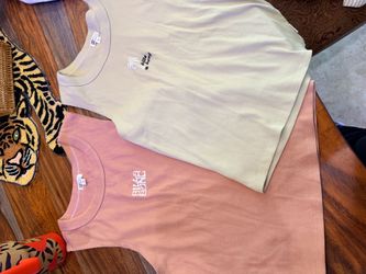 Billabong tank tops