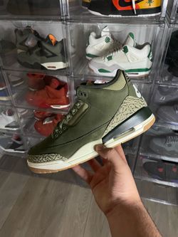 NEW Sz 9.5 Family Affairs 3s