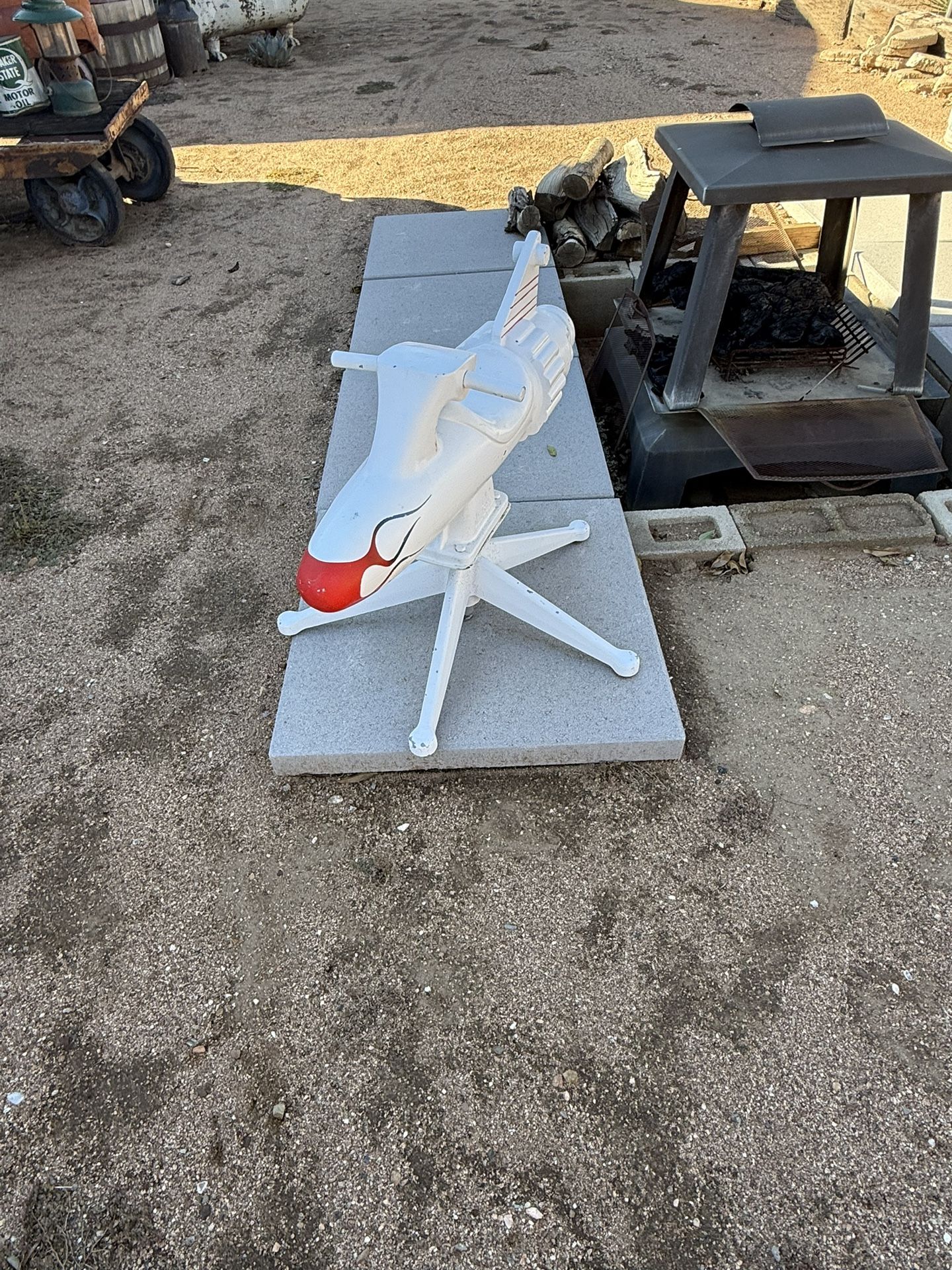 Vintage Rocket Kitty Ride