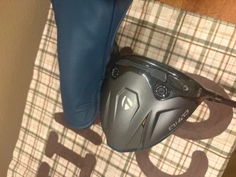 TaylorMade Qi 4D Driver 9° – Mitsubishi 50 stiff Shaft + Headcover