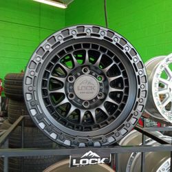 New Lock Mojave 17x9 7x139.7 