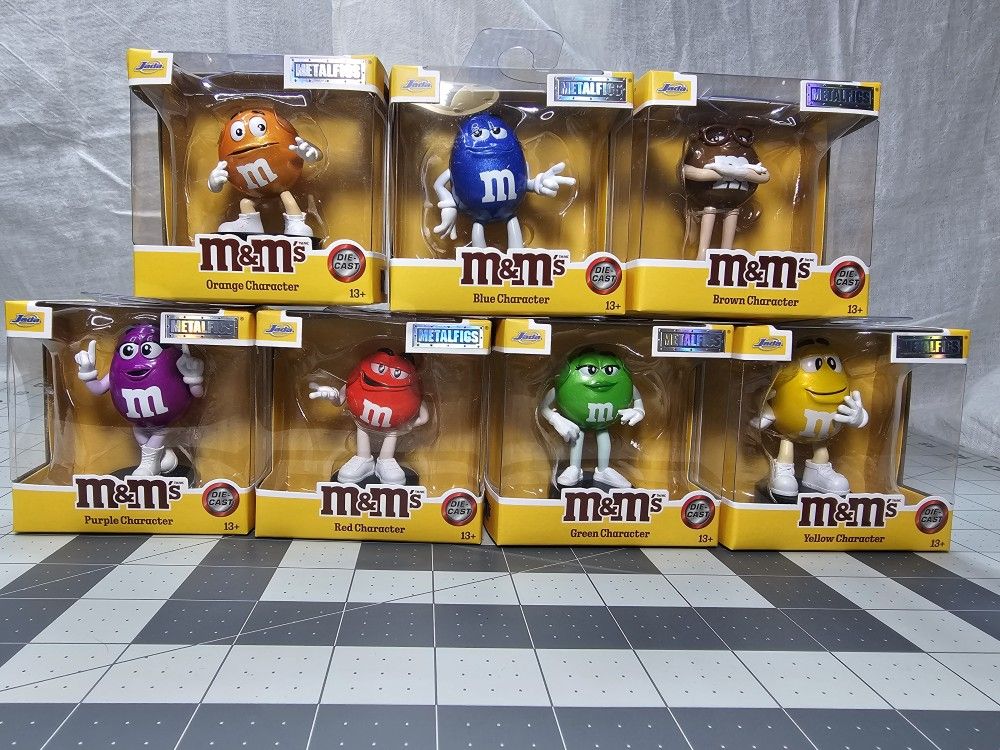 Complete Set of 7 Jada Diecast Metal M&M Metalfigs