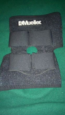 Mueller knee brace