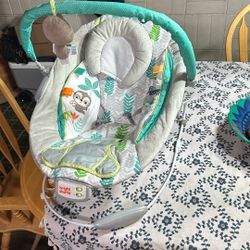 Baby Rocker (vibrating)