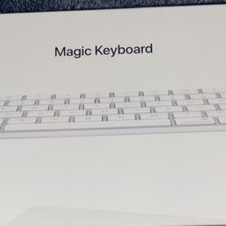 Apple Magic Keyboard 