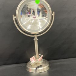 Natural Daylight Vanity Mirror. Item No 183 (Shopgoodwill)