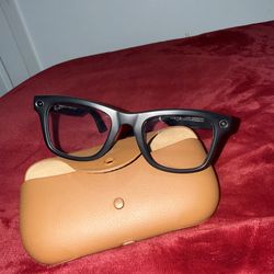 Ray-Ban Meta Smart Glasses