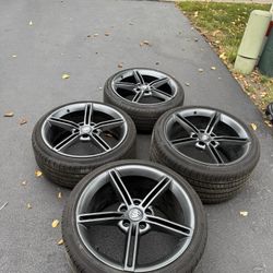 Porsche Mission-E Wheels And Tires Taycan