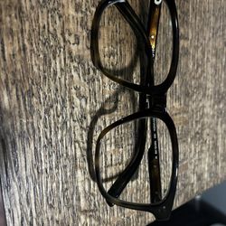 Gucci Women’s Glasses For Sale 