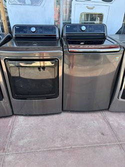 Lg Electric Washer And Dryer Set