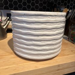 White Ceramic Plant Pot 
