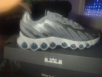 Women's Nike Air Max Dn8
