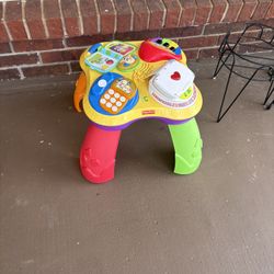 Toddlers Toy Activity Table