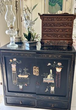 Vintage Black Lacquered Oriental/Old Workd Cabinet with Mother of Pearl Jadite Raised Details