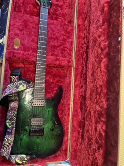 Schecter CR-6 Guitar