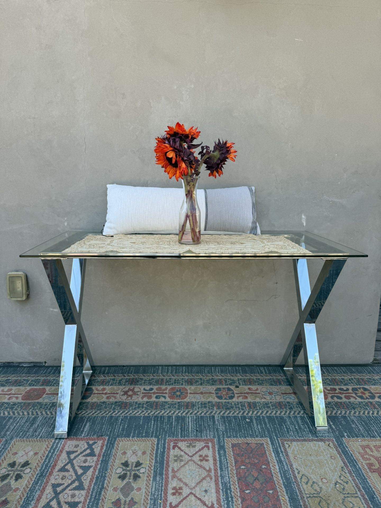 Modern Glass Top Accent Table — Great Condition!