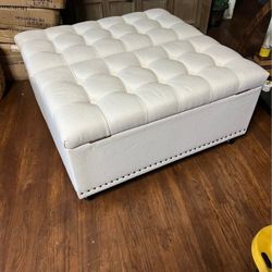 Ottoman Storage Nuevo