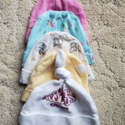 Baby beanies (newborn)