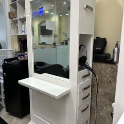 Hair Station 