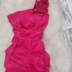 Elegant hot Pink dress