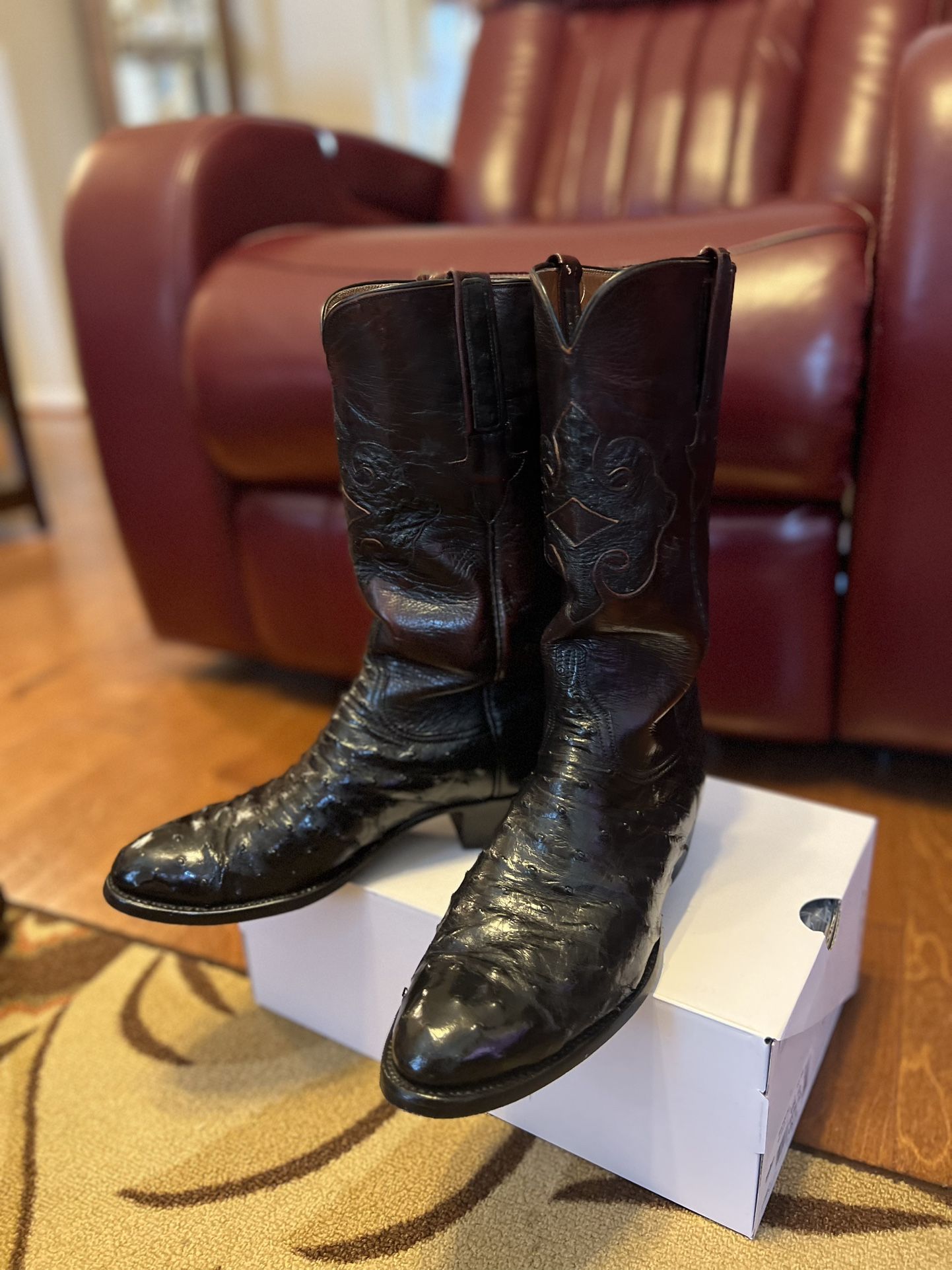Lucchese Full Quill Ostrich Leather Cowboy Boots - Men’s Size 9.5